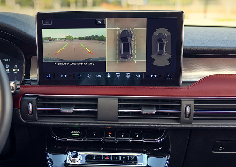 The large center touchscreen of a 2024 Lincoln Corsair® SUV is shown. | Doggett Lincoln of Beaumont in Beaumont TX