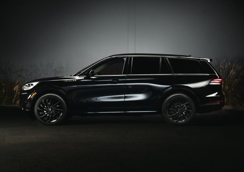 A 2024 Lincoln Aviator® SUV is shown in the Infinite Black exterior color | Doggett Lincoln of Beaumont in Beaumont TX